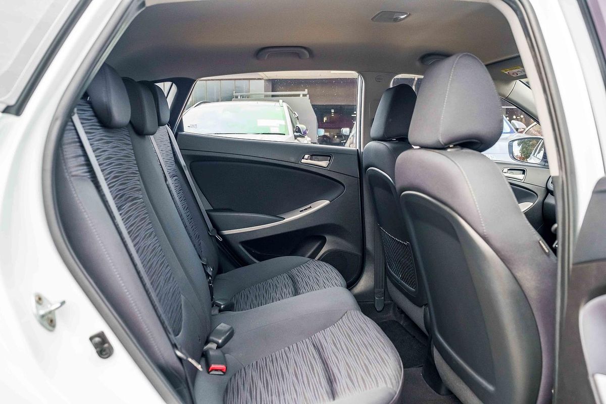 2016 Hyundai Accent Active RB3