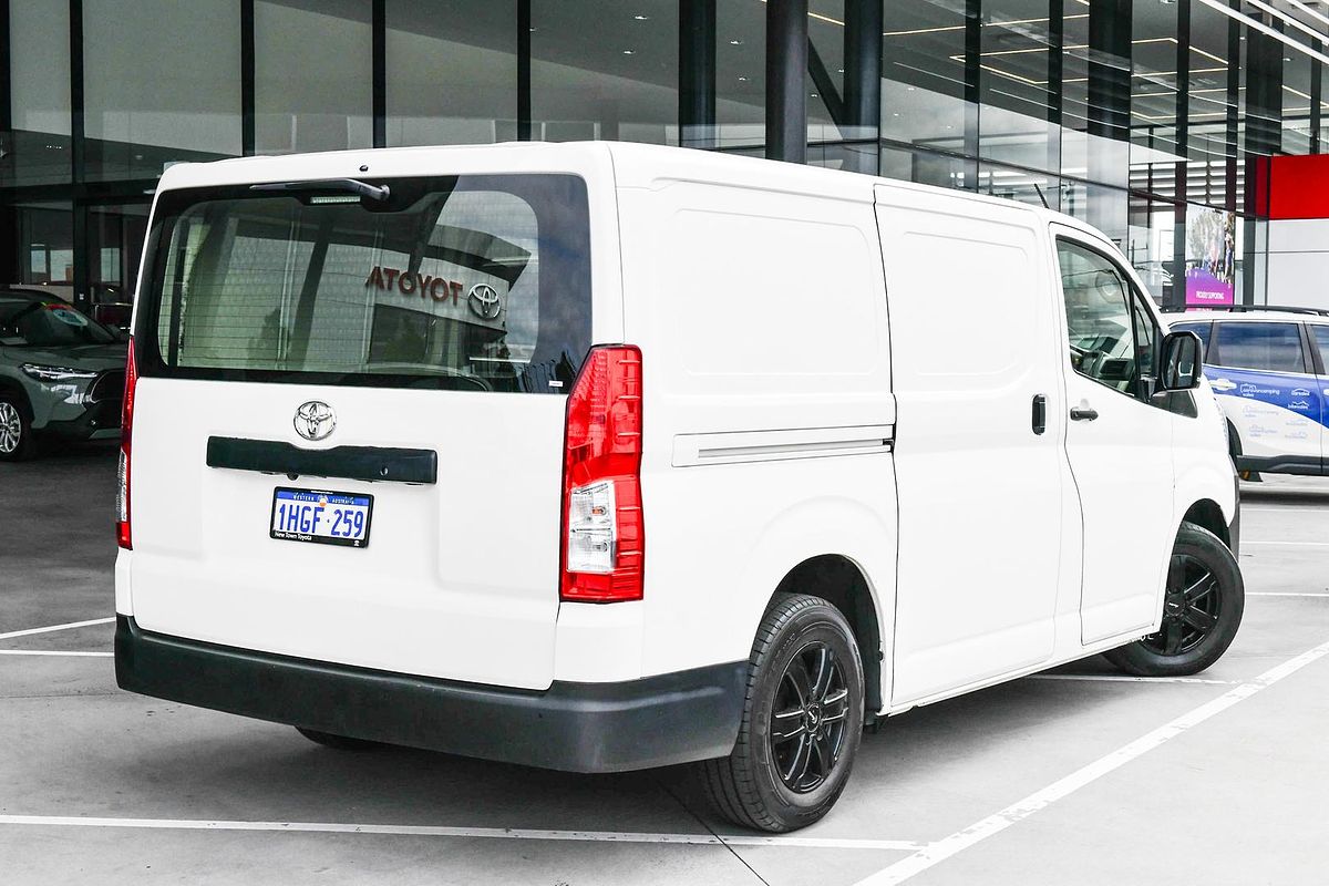 2020 Toyota Hiace