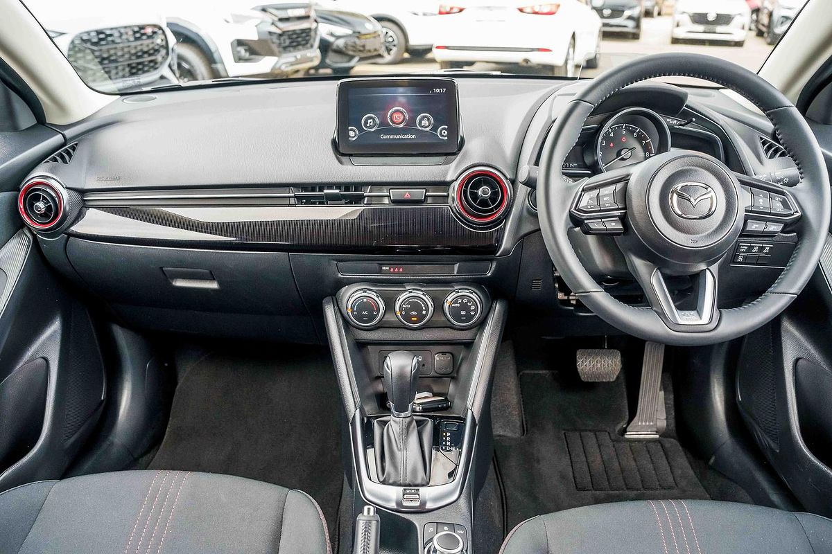 2025 Mazda 2 G15 Evolve DJ Series