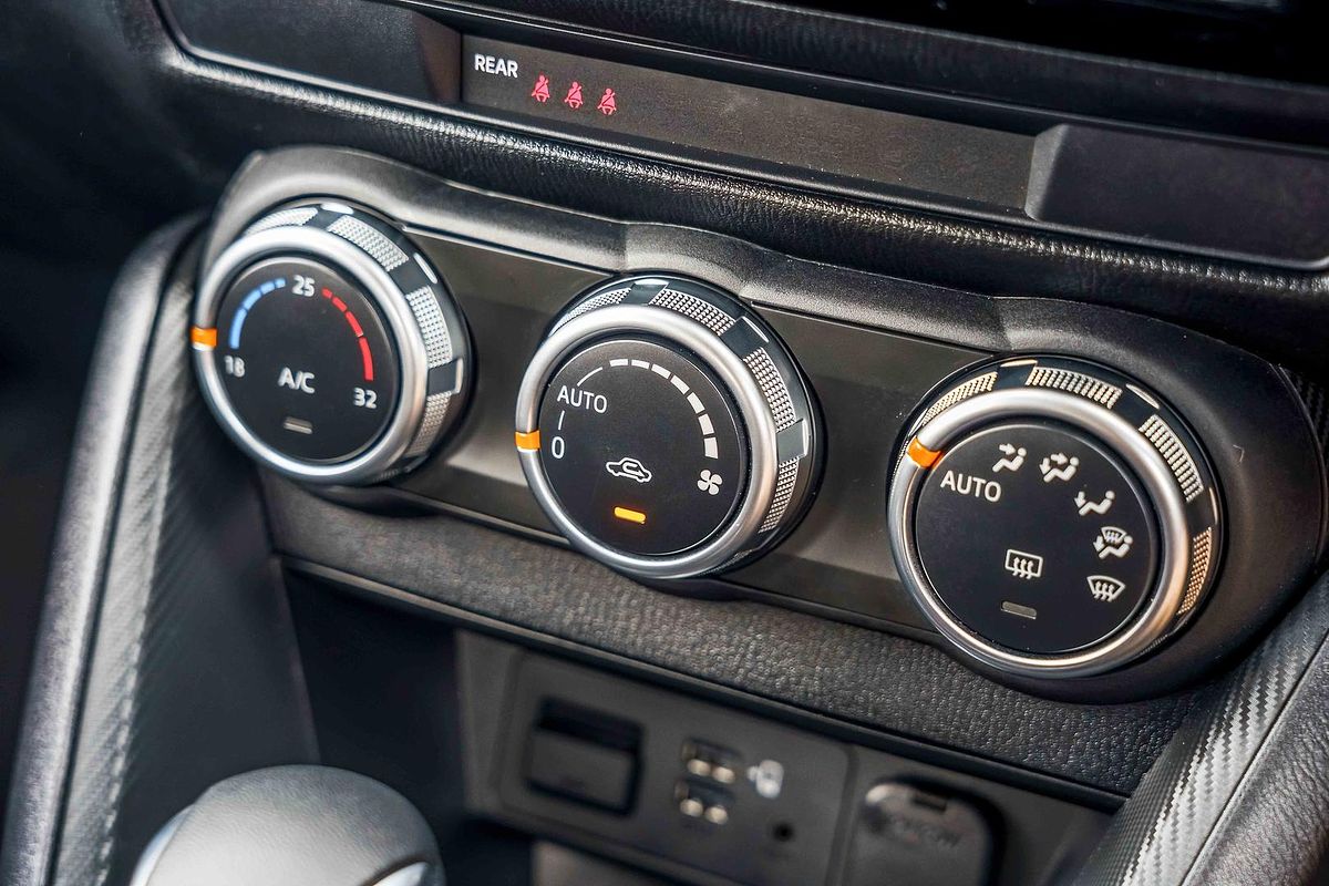 2025 Mazda 2 G15 Evolve DJ Series