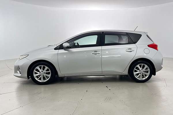 2014 Toyota Corolla Ascent Sport ZRE182R thumb-1