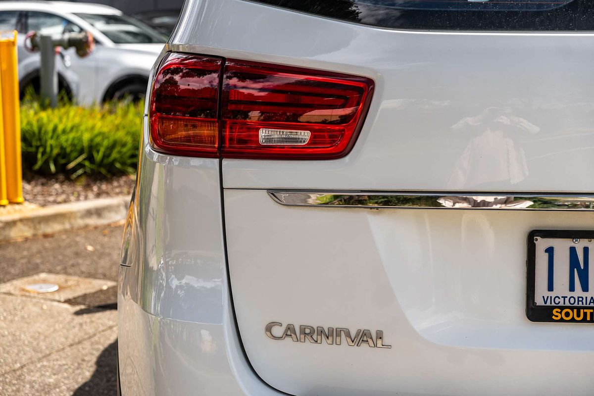 2018 Kia Carnival S YP