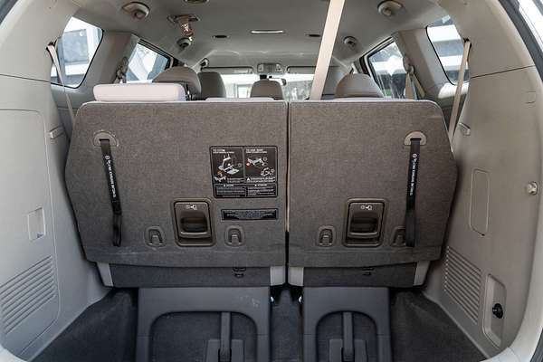 2018 Kia Carnival S YP