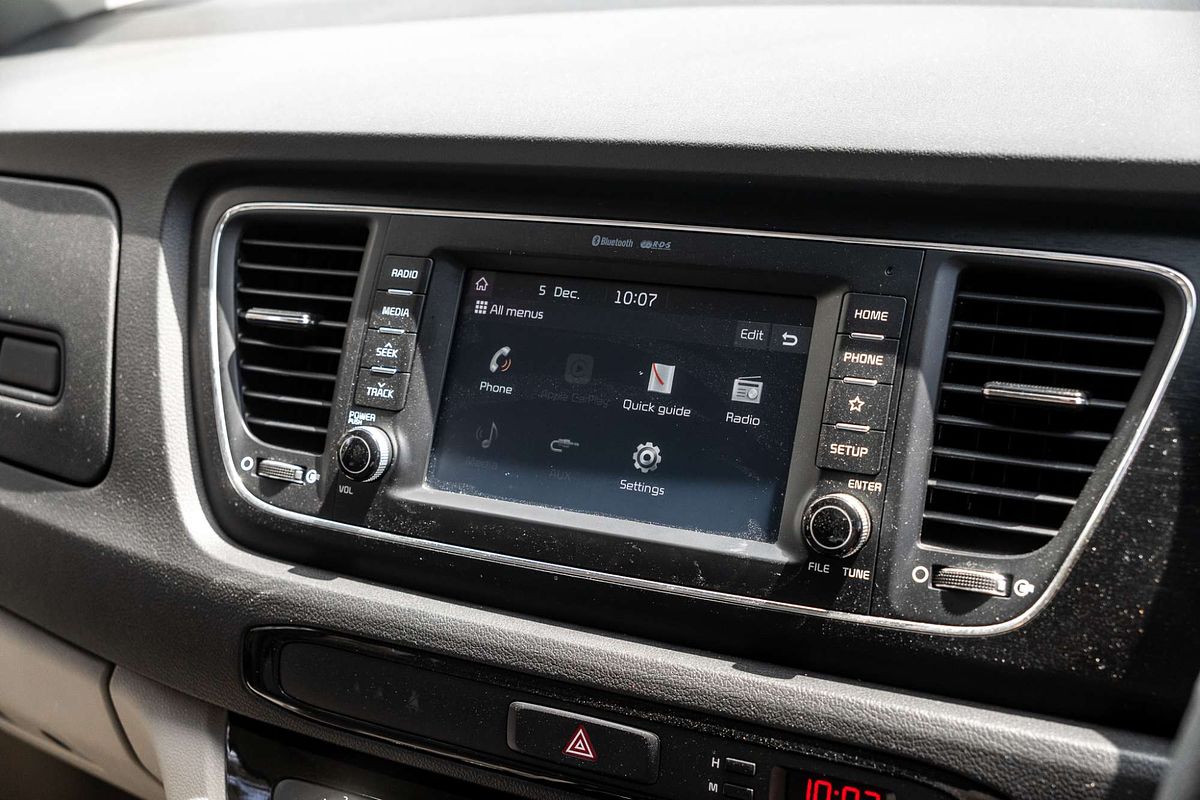 2018 Kia Carnival S YP