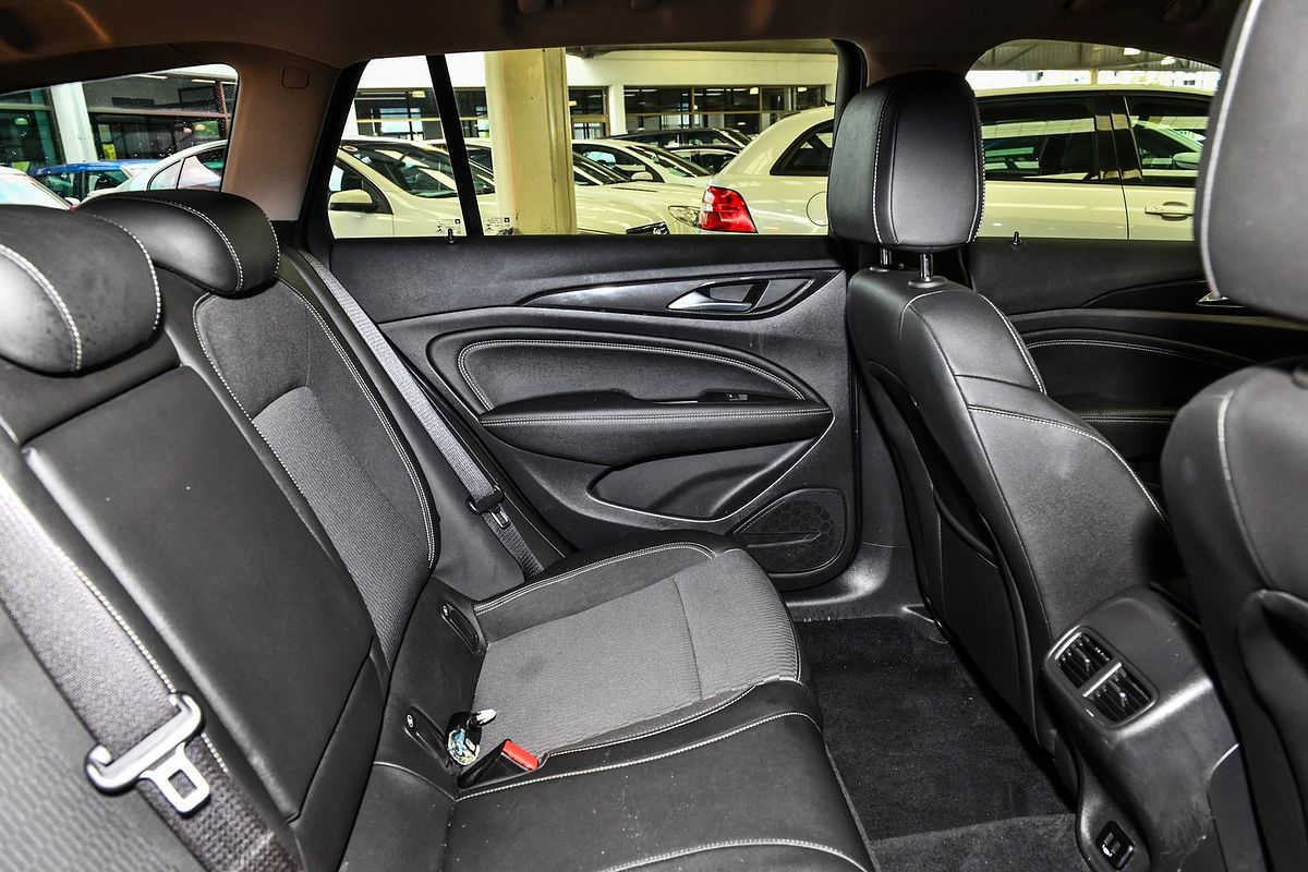 2019 Holden Commodore RS ZB