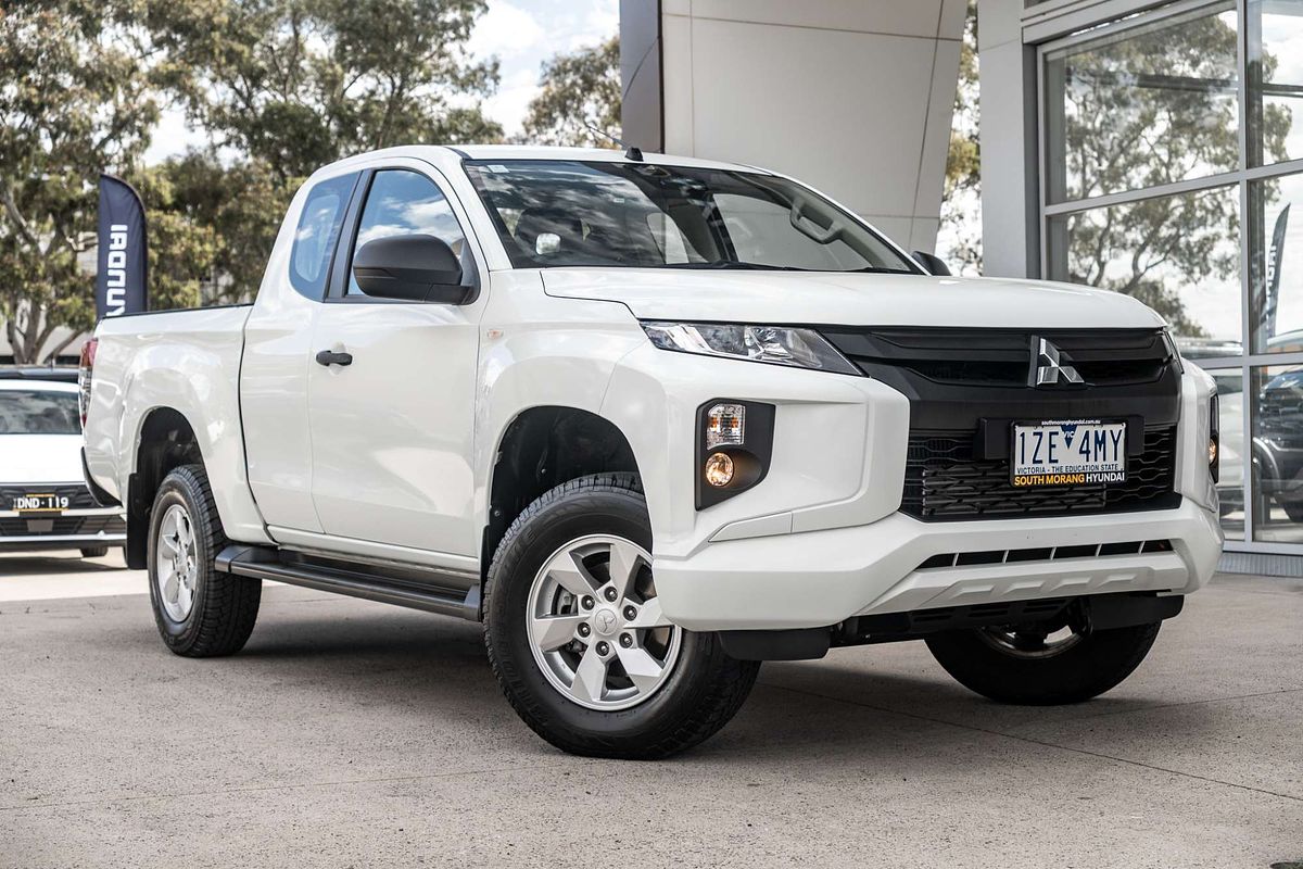 2023 Mitsubishi Triton GLX+ MR 4X4