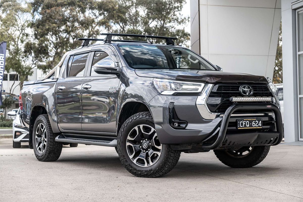 2020 Toyota Hilux SR5 GUN126R 4X4