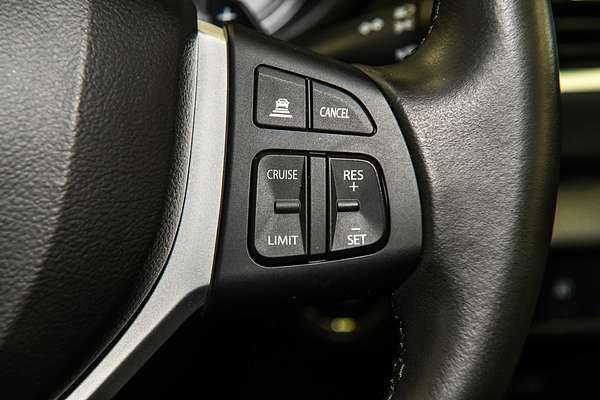 2025 Suzuki S-Cross ALLGRIP Prestige JYB