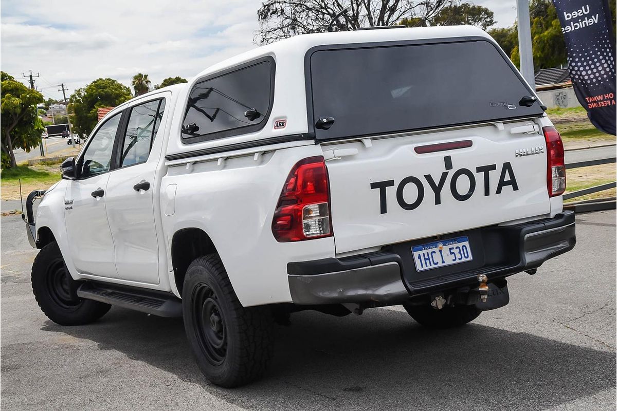 2020 Toyota Hilux SR GUN126R