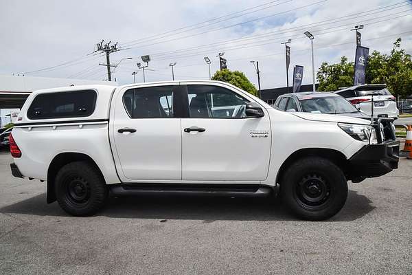 2020 Toyota Hilux SR GUN126R