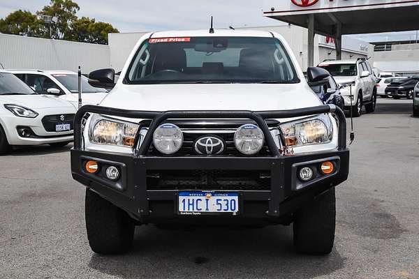 2020 Toyota Hilux SR GUN126R