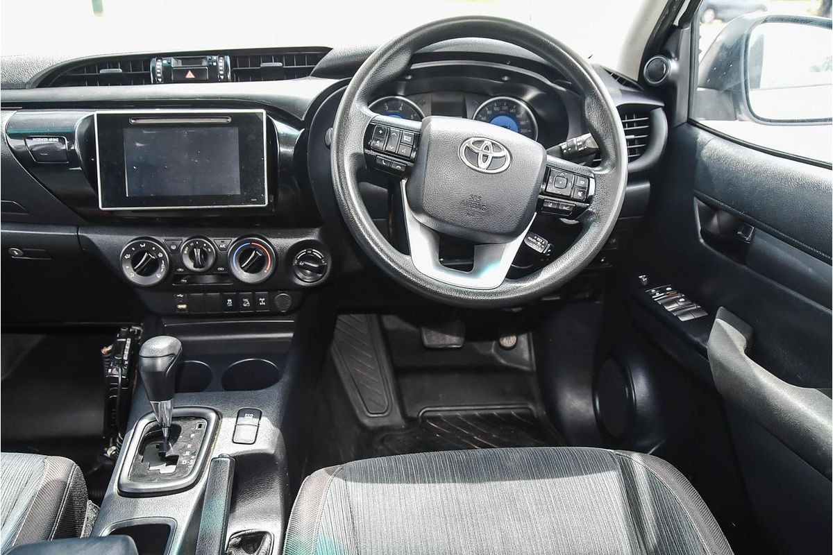 2020 Toyota Hilux SR GUN126R