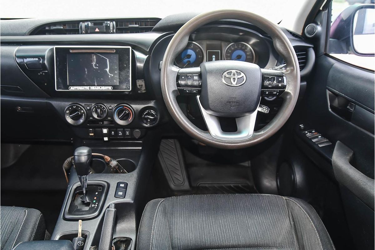 2020 Toyota Hilux SR GUN126R 4X4