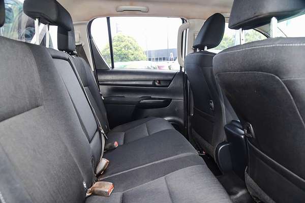 2020 Toyota Hilux SR GUN126R 4X4