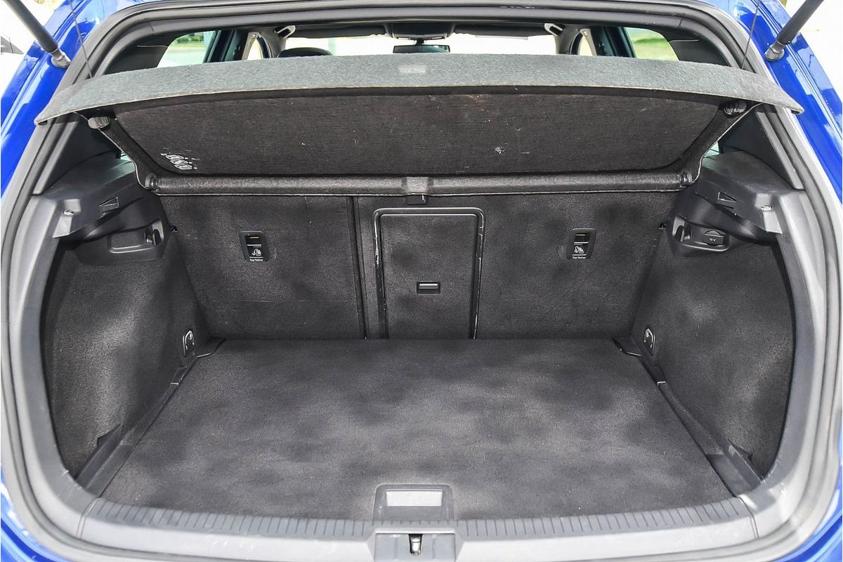 2014 Volkswagen Golf R 7