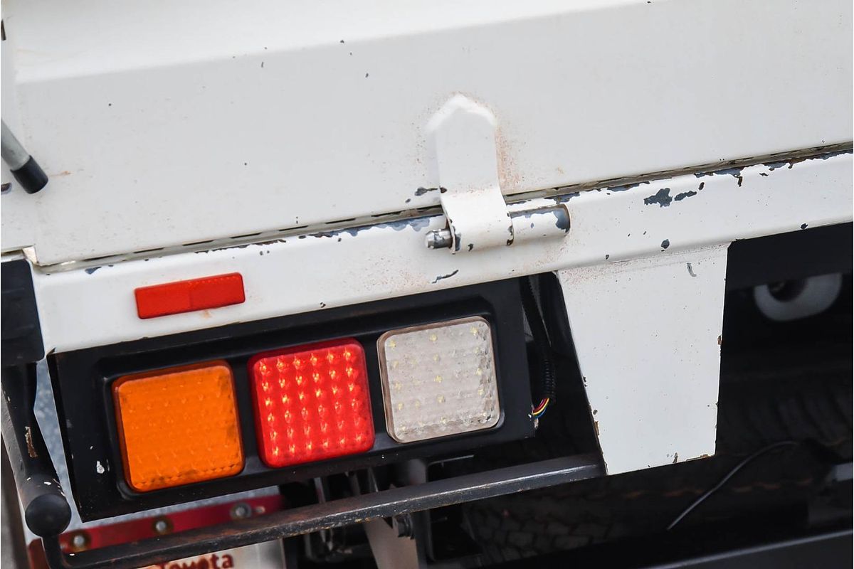 2020 Toyota Hilux SR GUN126R 4X4