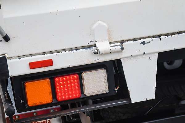 2020 Toyota Hilux SR GUN126R 4X4