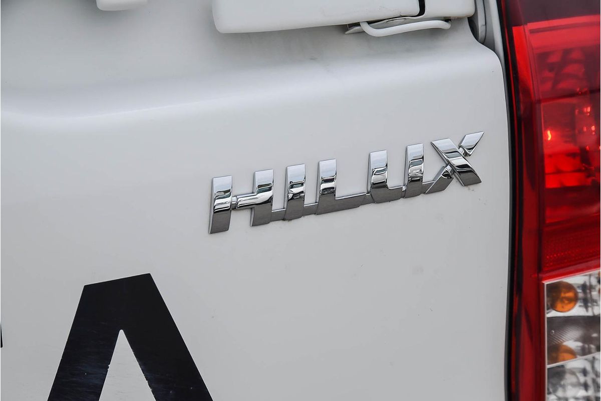 2020 Toyota Hilux SR GUN126R