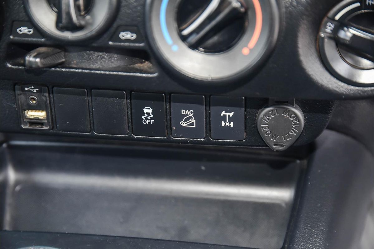 2020 Toyota Hilux SR GUN126R