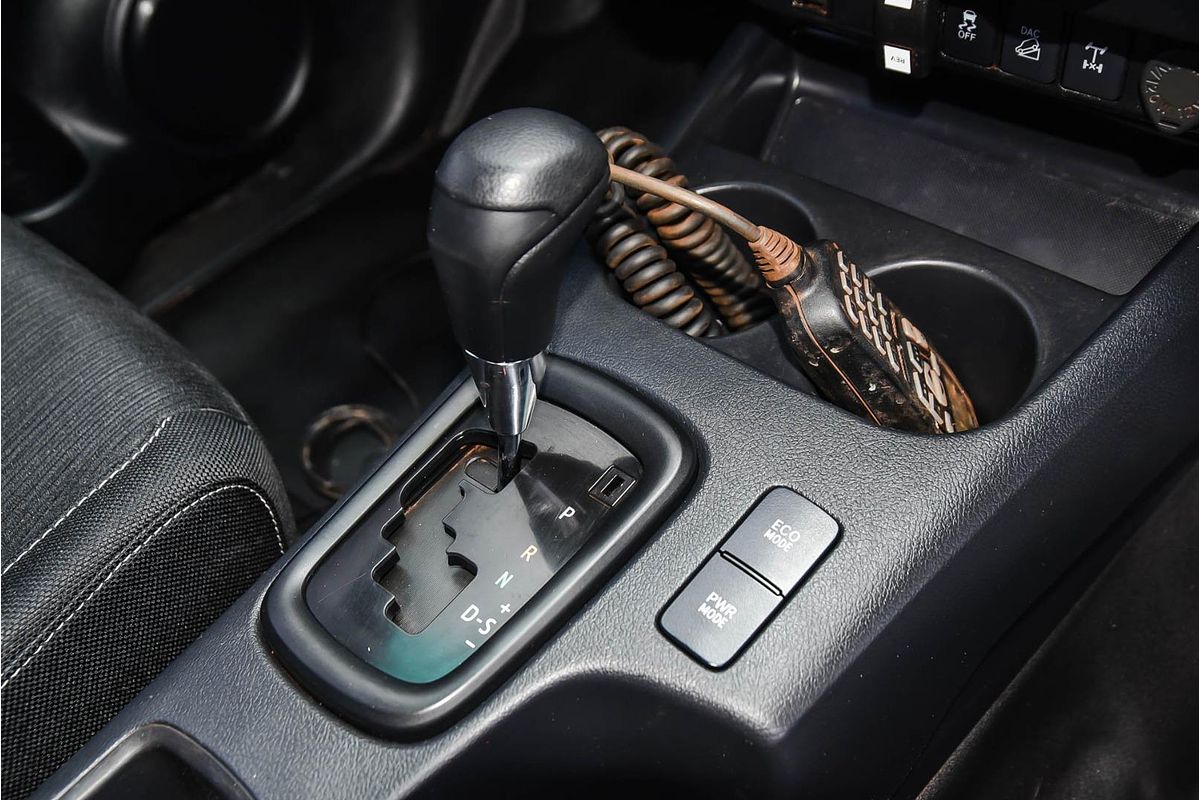 2020 Toyota Hilux SR GUN126R 4X4