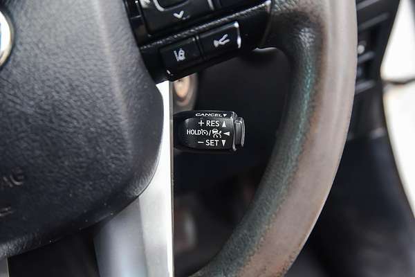 2020 Toyota Hilux SR GUN126R 4X4