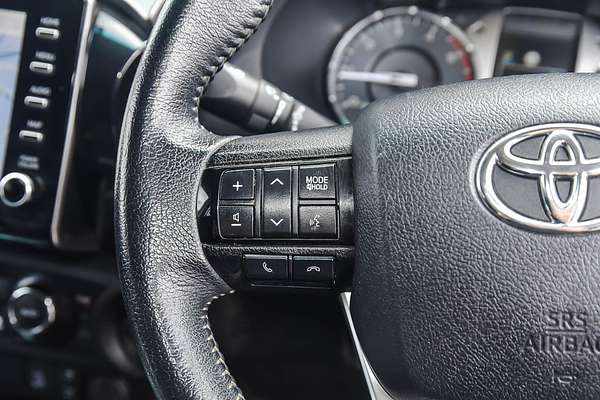2020 Toyota Hilux SR5 GUN126R 4X4