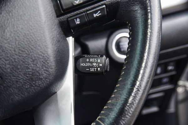 2020 Toyota Hilux SR5 GUN126R 4X4