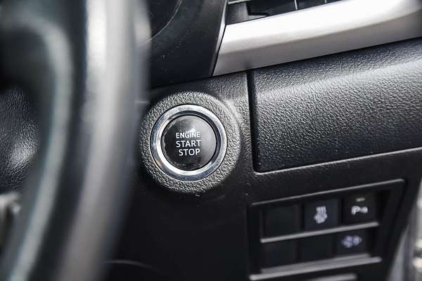 2020 Toyota Hilux SR5 GUN126R 4X4