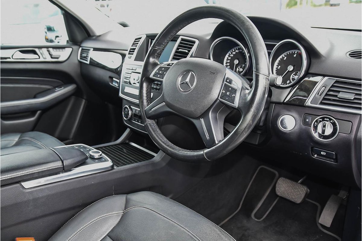 2014 Mercedes-Benz M-Class ML350 BlueTEC W166