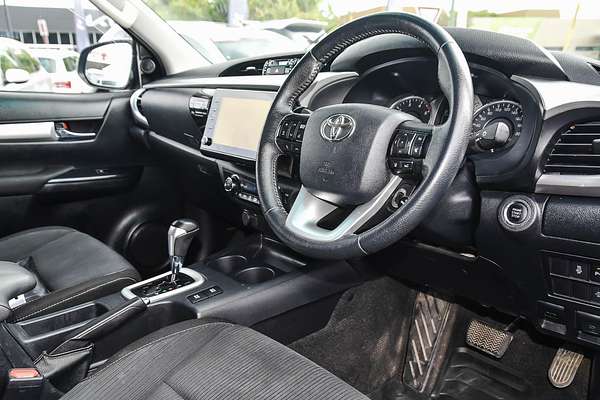 2021 Toyota Hilux SR5 GUN126R 4X4