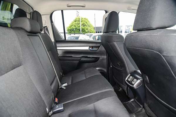 2021 Toyota Hilux SR5 GUN126R 4X4