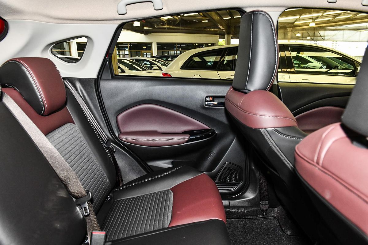 2025 Suzuki Fronx Hybrid KW