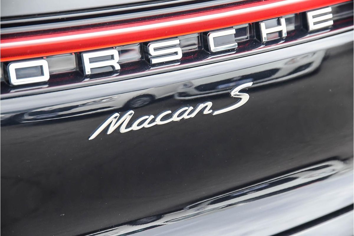 2019 Porsche Macan S 95B