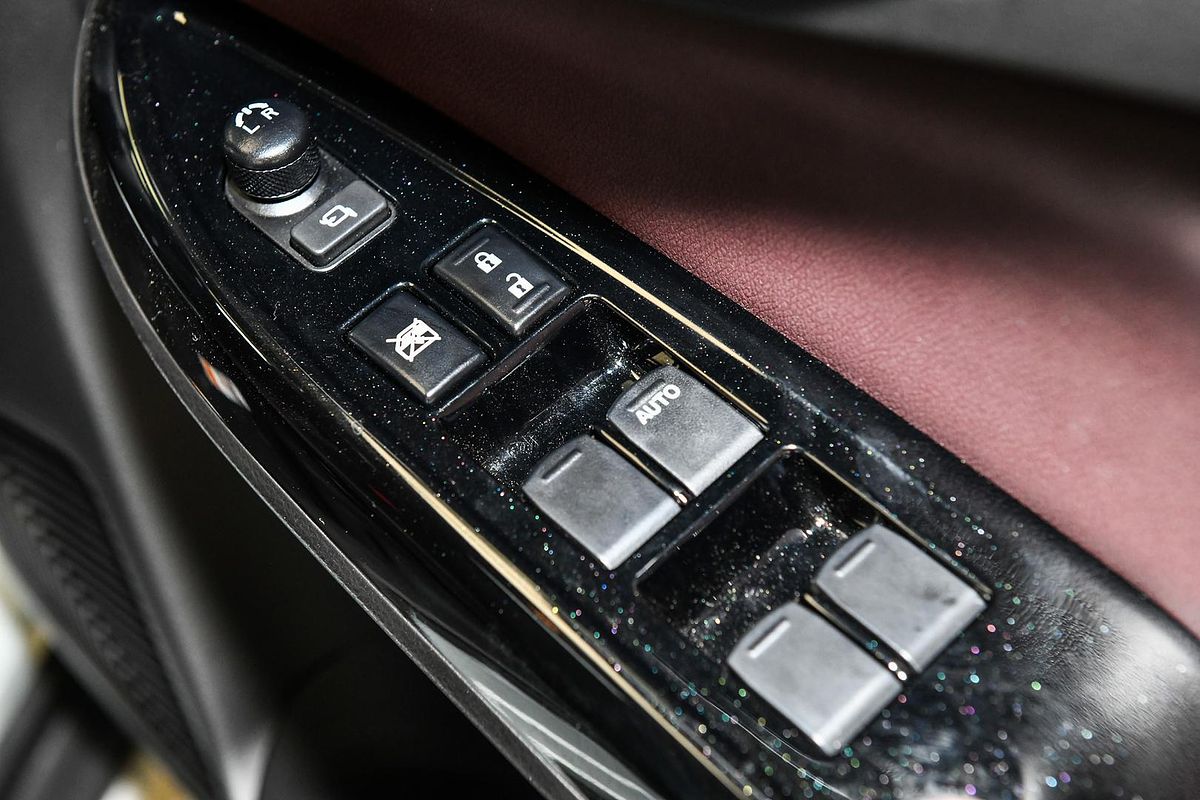 2025 Suzuki Fronx Hybrid KW