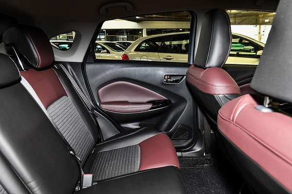 2025 Suzuki Fronx Hybrid KW