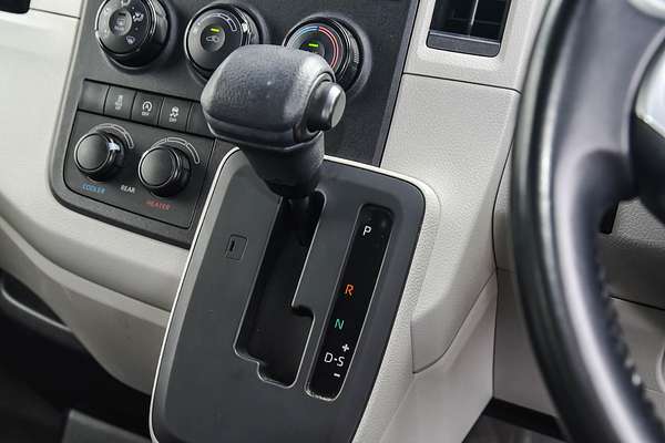 2019 Toyota Hiace Commuter GDH322R ELWB High Roof