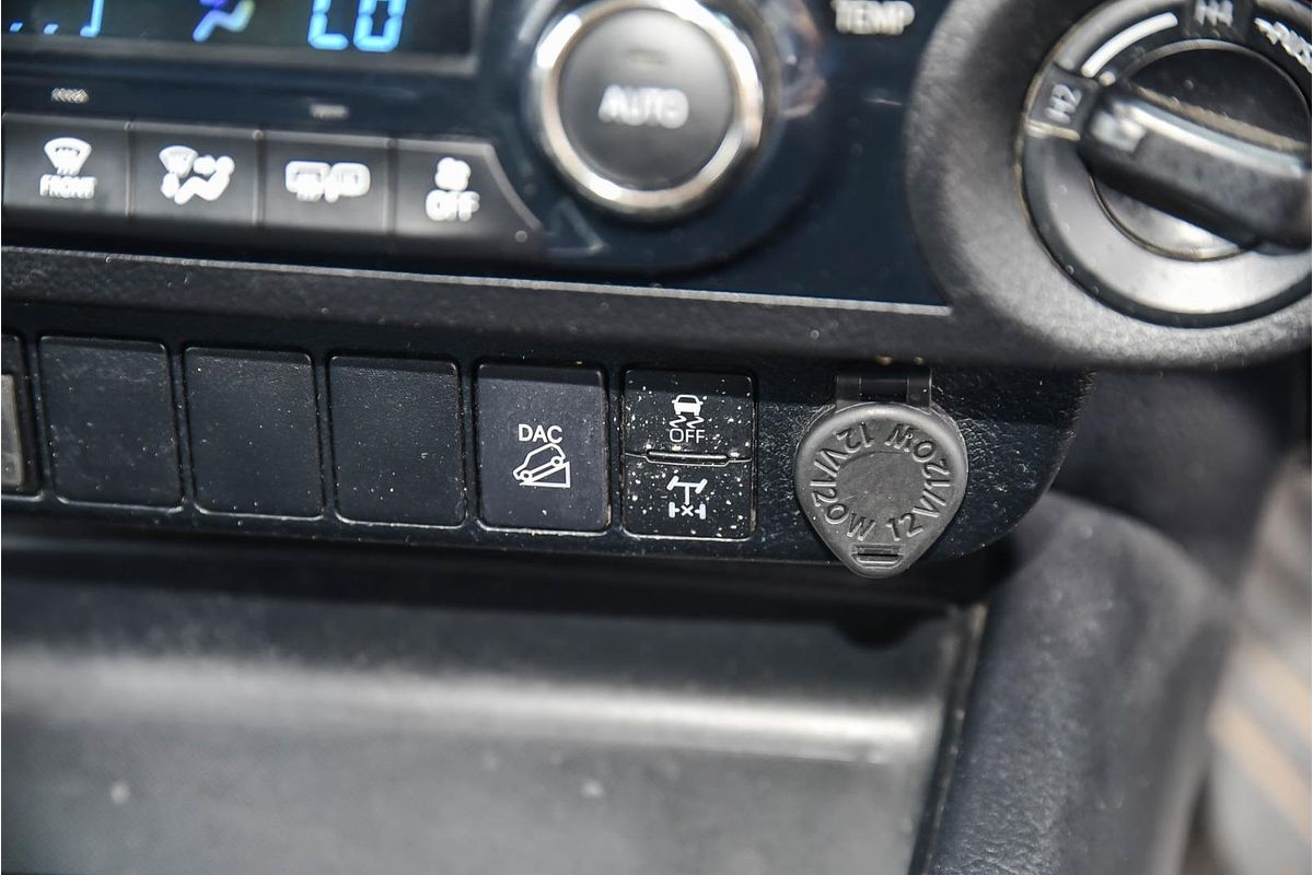 2021 Toyota Hilux SR5 GUN126R 4X4