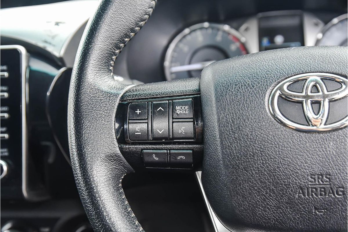 2021 Toyota Hilux SR5 GUN126R 4X4