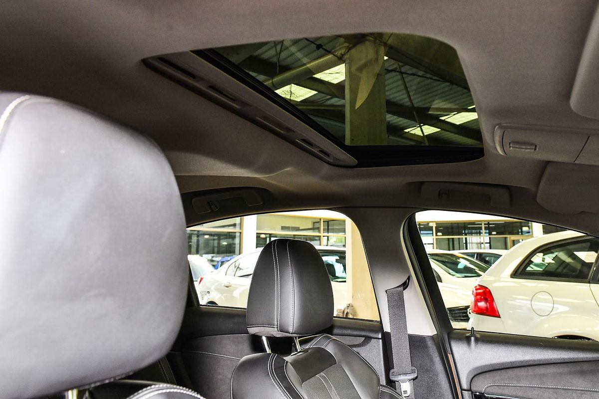 2017 Holden Commodore SS V Redline VF Series II