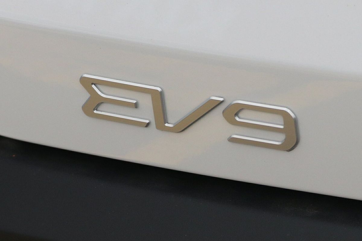 2025 Kia EV9 Air MV