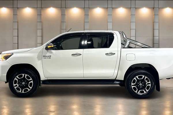 2020 Toyota Hilux SR5 GUN126R 4X4