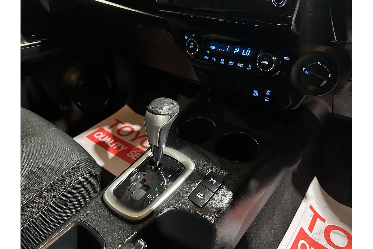 2020 Toyota Hilux SR5 GUN126R 4X4