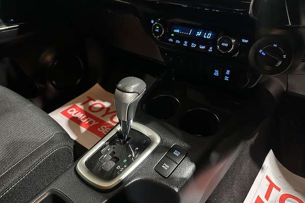 2020 Toyota Hilux SR5 GUN126R 4X4