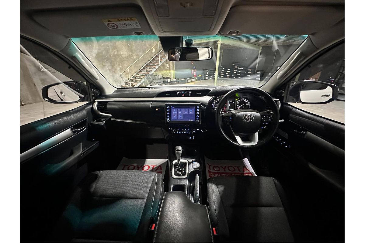 2020 Toyota Hilux SR5 GUN126R 4X4