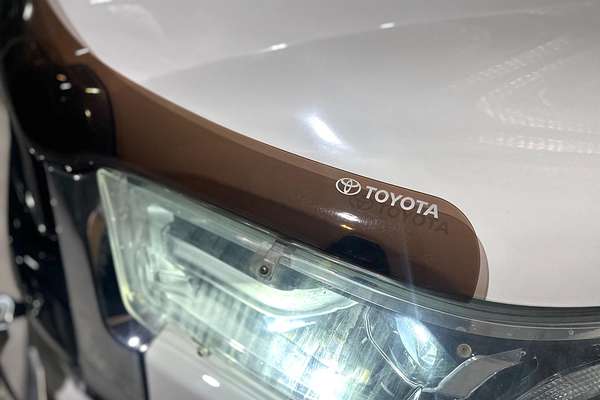 2020 Toyota Hilux SR5 GUN126R 4X4