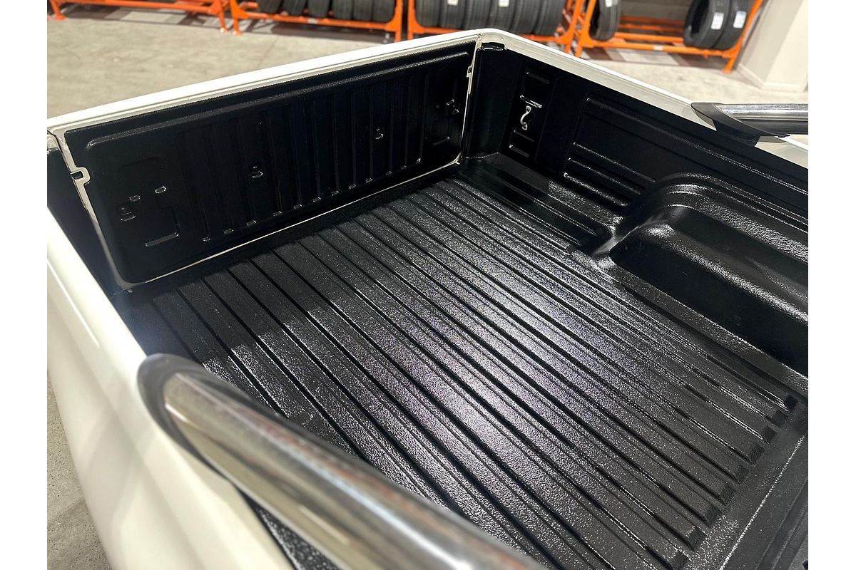 2020 Toyota Hilux SR5 GUN126R 4X4