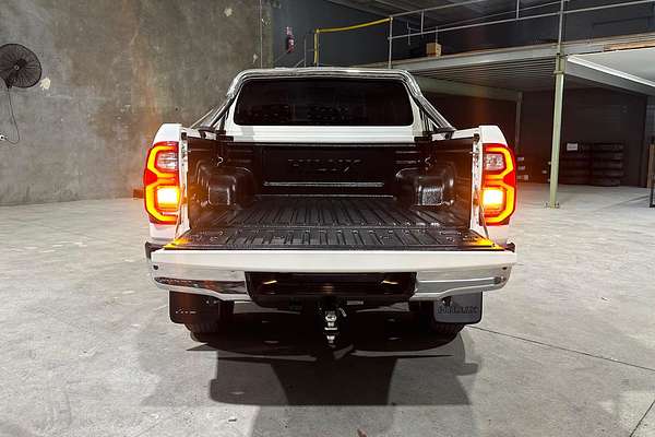 2020 Toyota Hilux SR5 GUN126R 4X4