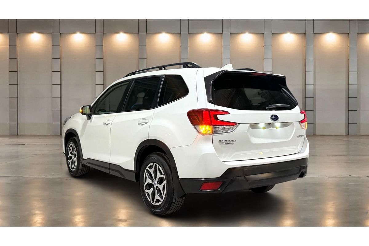 2023 Subaru Forester 2.5i S5