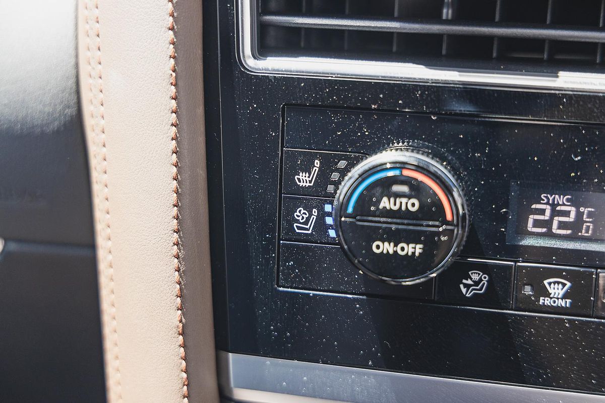 2025 Nissan Patrol Ti-L Y62