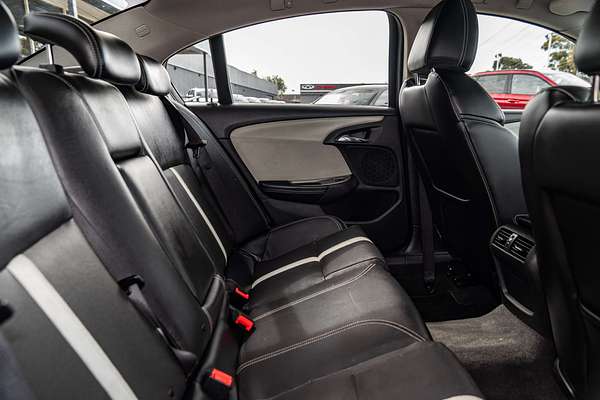 2015 Holden Calais V VF